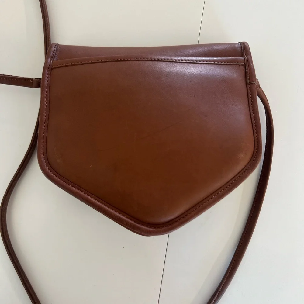 Coach‎ Vintage Megan Tan Leather Flap Front Geometric Crossbody Bag